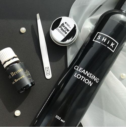 Как сделать, чтобы краска на бровях держалась дольше. 4 причины: почему так мало держится окрашивание бровей?