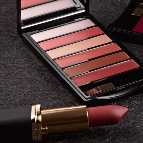 Темная помада. Как сделать помаду темнее?