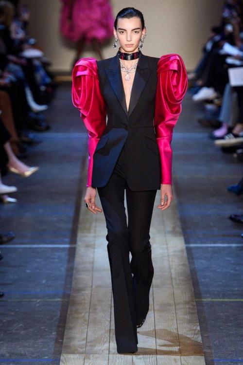 Женский смокинг 2019. Женские смокинги в коллекциях осень-зима 2019-2020