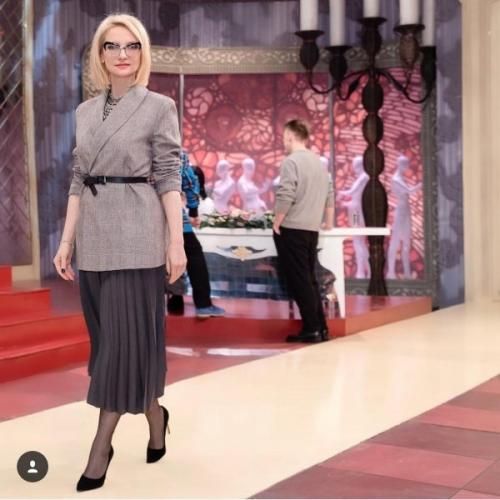 Эвелина Хромченко модный приговор. 7 лучших образов Эвелины Хромченко из шоу «Модный приговор»