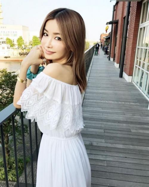 Женщина в 50 лет выглядит н.  Жители востока, которые не стареют