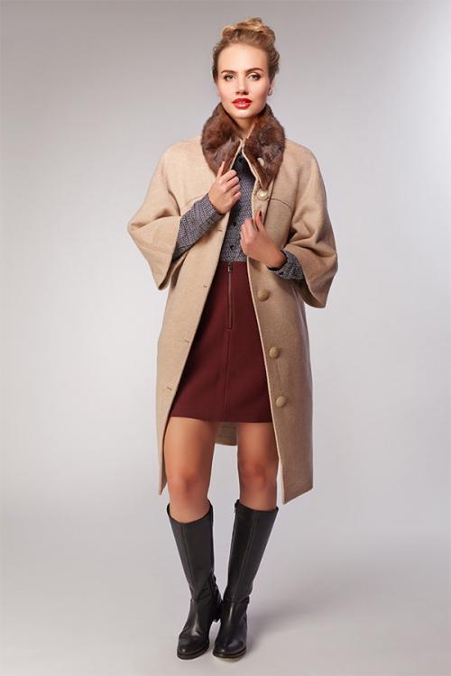 Пальто с меховым воротником женское. Зимнее пальто с меховым воротником — модные фасоны и модели