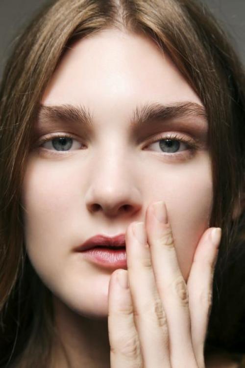 Ненакрашенные ногти. 6 средств для девушек, которые не красят ногти