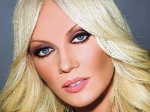 Таисия повалии без макияжа. Поклонники Повалий ахнули от изумления: помолодевшая певица приняла участие в необычной фотосессии 01 Таисия повалии без макияжа. Поклонники Повалий ахнули от изумления: помолодевшая певица приняла участие в необычной фотосессии 01