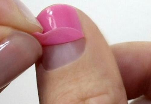 Почему отслаивается гель у кутикулы. Ошибки в технологии маникюра