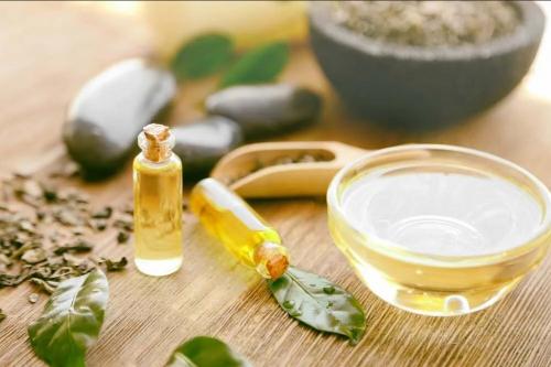 Маска для лица от прыщей в домашних условиях с медом. Рецепты