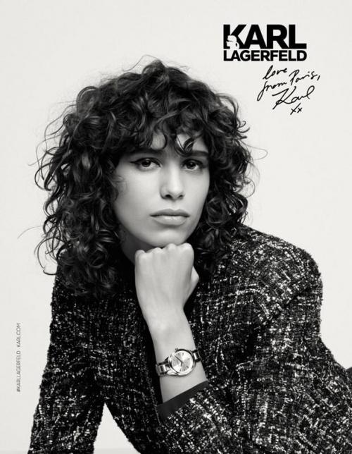 Как уложить челку шторку. Такие челки будут носить весной!