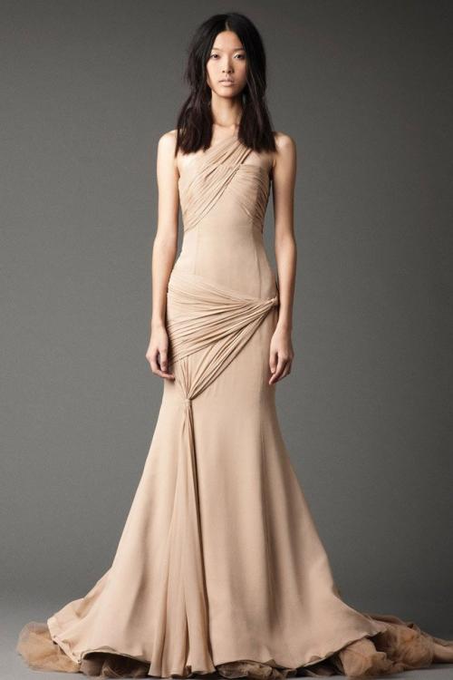 Дизайнеры свадебных платьев список. Crystal Design 23