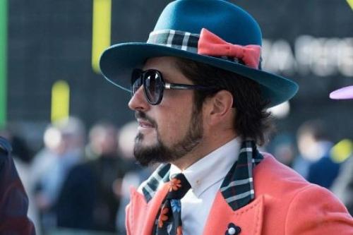 Верхняя одежда под шляпу. Как правильно сочетать верхнюю одежду и головные уборы? 10 Верхняя одежда под шляпу. Как правильно сочетать верхнюю одежду и головные уборы? 10