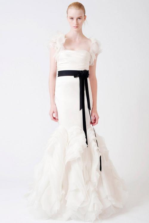 Дизайнеры свадебных платьев список. Crystal Design 19