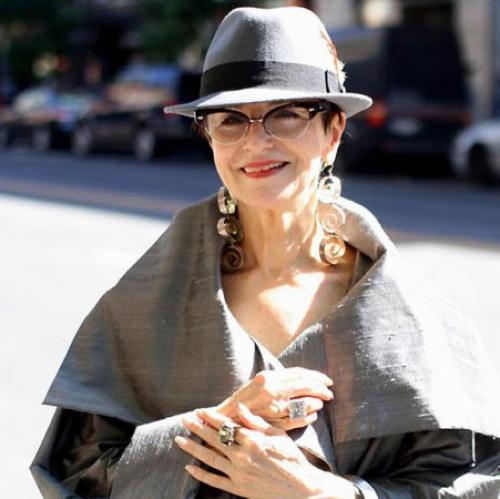 Верхняя одежда под шляпу. Как правильно сочетать верхнюю одежду и головные уборы? Верхняя одежда под шляпу. Как правильно сочетать верхнюю одежду и головные уборы?