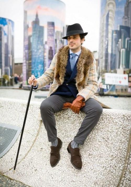 Верхняя одежда под шляпу. Как правильно сочетать верхнюю одежду и головные уборы? 15 Верхняя одежда под шляпу. Как правильно сочетать верхнюю одежду и головные уборы? 15