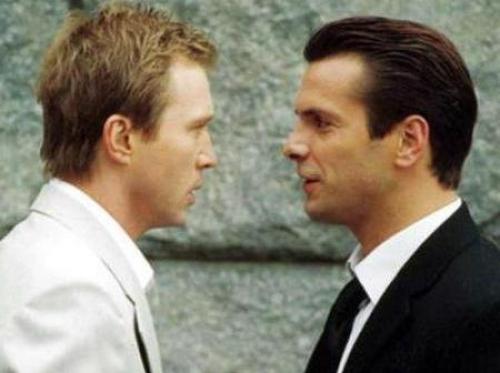 Миронов евгений и его мужчины. Голубой прогон Евгения Миронова и Сергея Астахова 01 Миронов евгений и его мужчины. Голубой прогон Евгения Миронова и Сергея Астахова 01