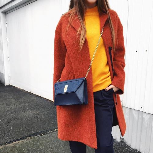 Серый цвет одежды кому идет. Молодящие цвета одежды: минус 5 лет от паспорта