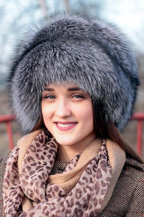 Шапки для круглого лица 2019. Выбираем модель по форме лица