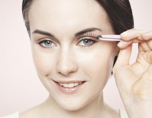 Касторовое масло для ресниц, как применять. Как действует касторовое масло для ресниц?