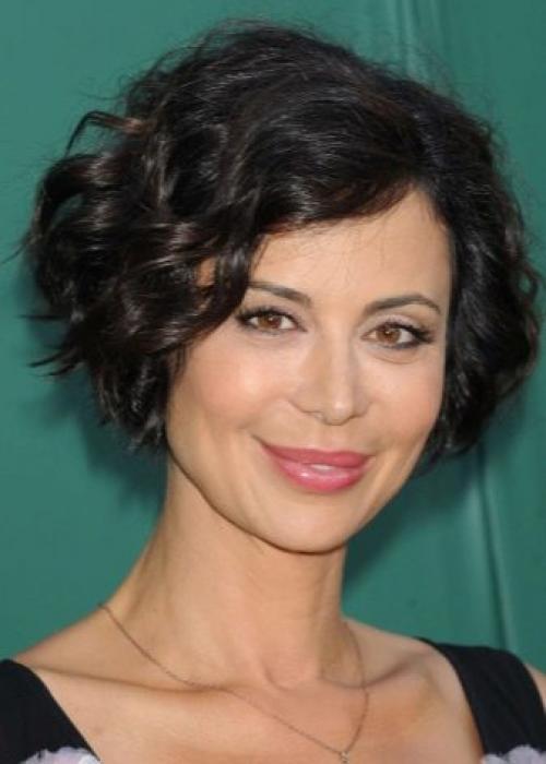 Стрижки на короткие волосы тонкие вьющиеся волосы. Особенности вьющихся прядей 06 Стрижки на короткие волосы тонкие вьющиеся волосы. Особенности вьющихся прядей 06