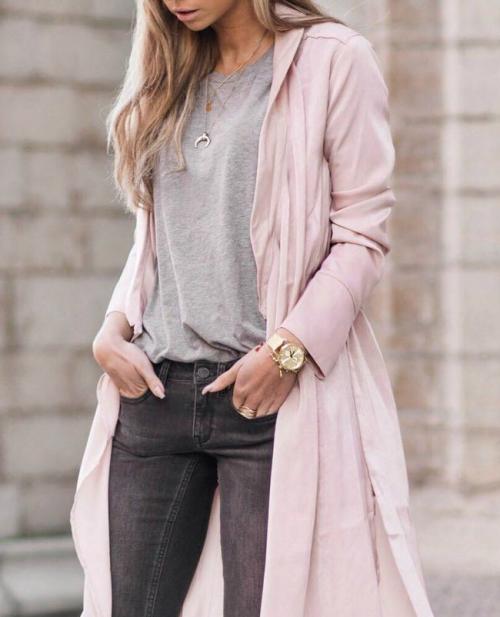 Серый цвет кому идет. Цвета одежды, которые стирают с лица морщины