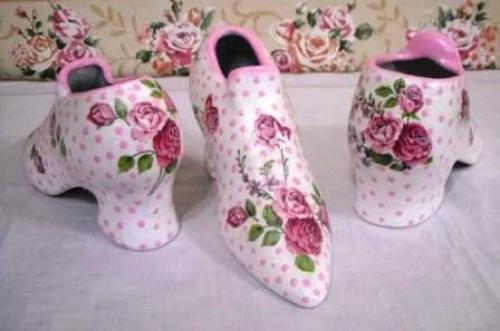 Декупаж зимних сапог. Декупаж – в помощь старой и новой обуви