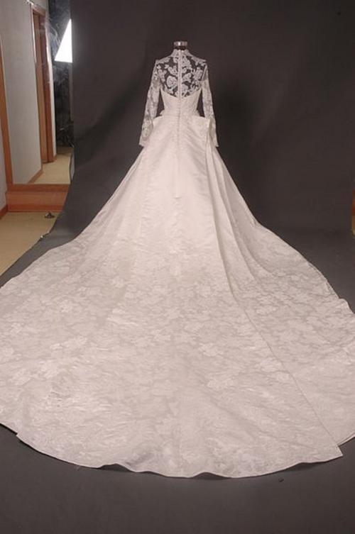 Топ свадебных платьев. 10 самых дорогих свадебных платьев в мире