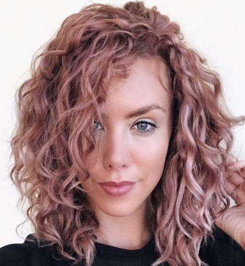 Технология стрижки кудрявых волос. Что учитывать при стрижке кудрей, как избежать неудачного варианта