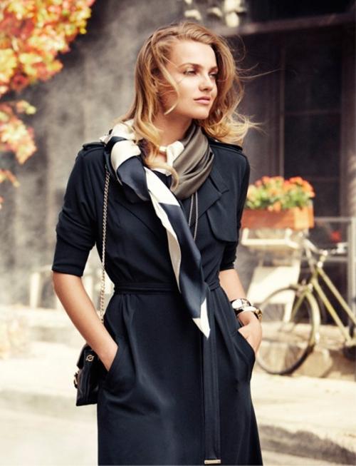 Как завязать легкий шарф хомут. 10 способов красиво и необычно завязать шарф (с пошаговыми фото)