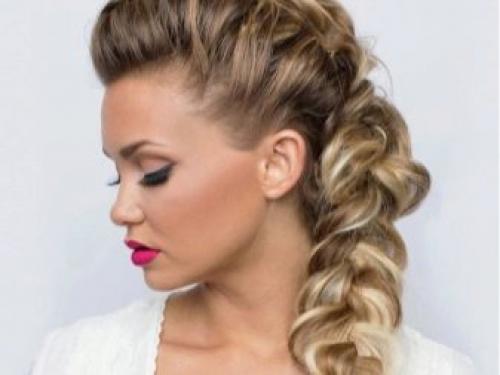 Прически на самой себе легкие. Прически на короткие волосы 23 Прически на самой себе легкие. Прически на короткие волосы 23