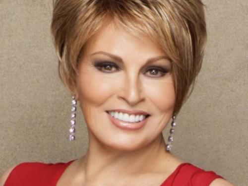 Стрижки омолаживающие для 40 летних. Стильные стрижки для женщин после 40 лет 14 Стрижки омолаживающие для 40 летних. Стильные стрижки для женщин после 40 лет 14