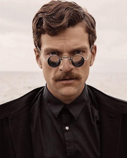 С кем сейчас встречается Нагиев. Дмитрий Нагиев отреагировал на слухи о своей семейной жизни 03