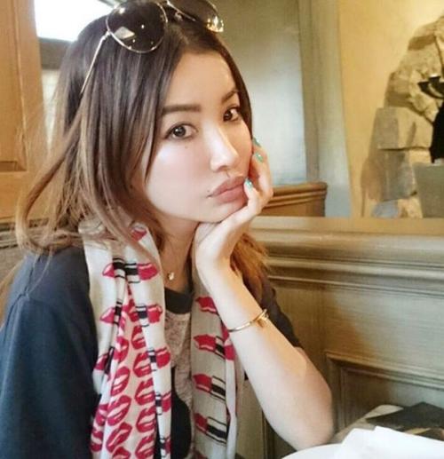 Женщина в 50 лет выглядит н.  Жители востока, которые не стареют