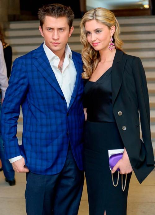 Самые страшные жены известных людей. Звезды, выбравшие некрасивых жен и мужей 24