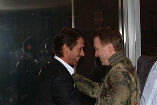 Любовники Евгения Миронова. Евгений Миронов предпочитает гомосексуальные отношения 12 Любовники Евгения Миронова. Евгений Миронов предпочитает гомосексуальные отношения 12