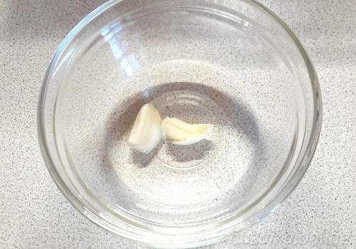 Что надо для цезаря. Салат Цезарь с курицей в домашних условиях — простой пошаговый рецепт