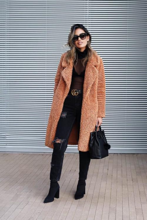 Рваные джинсы с капроновыми колготками. 15 способов носить рваные джинсы зимой