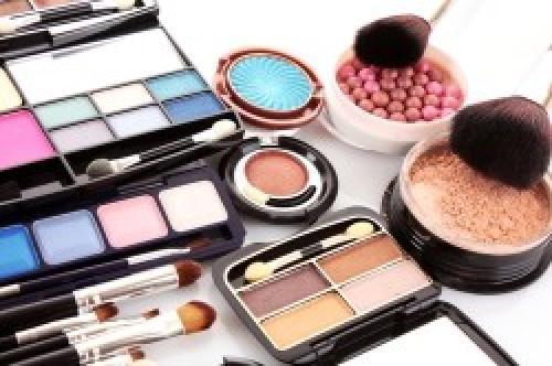 Все о визаже. Макияж и визаж: разница