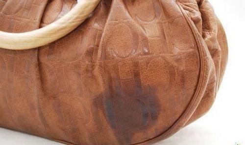 Как обновить потертую кожаную сумку. Как обновить кожаную сумку в домашних условиях