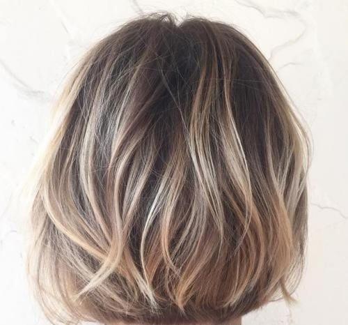 Крупное мелирование на короткие волосы. Виды и способы