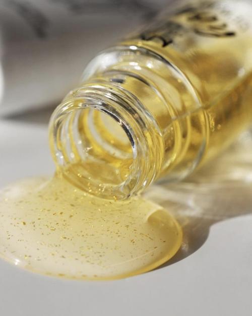 Как быстро и равномерно нанести тональную основу. Подготовка лица к нанесению тонального крема