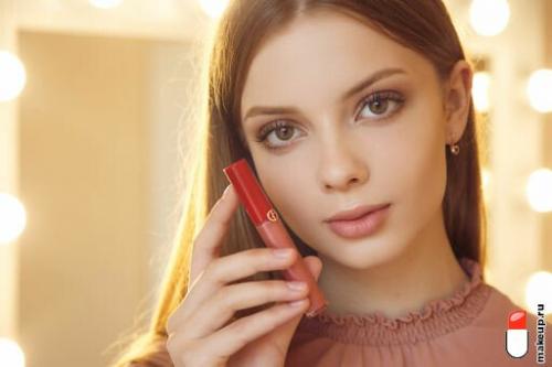 Как сделать макияж быстро и красиво. Основы макияжа для начинающих