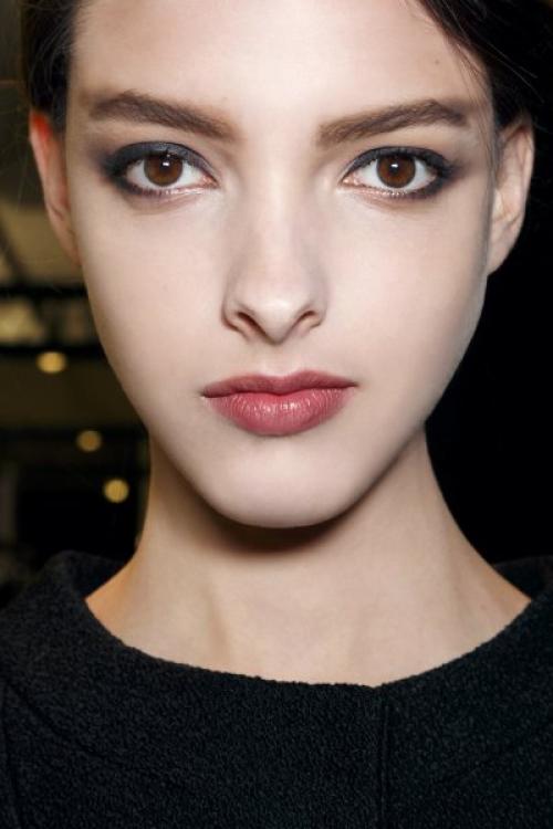 Как правильно наносить тени для глаз. How to: советы по нанесению теней