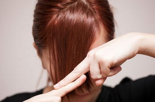 Как подстричь челку самостоятельно в домашних.. Тонкости подбора челки 01