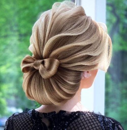 Прическа 'ракушка': как Георгий Кот вдохнул новую жизнь в классический стиль 06 Прическа 'ракушка': как Георгий Кот вдохнул новую жизнь в классический стиль 06