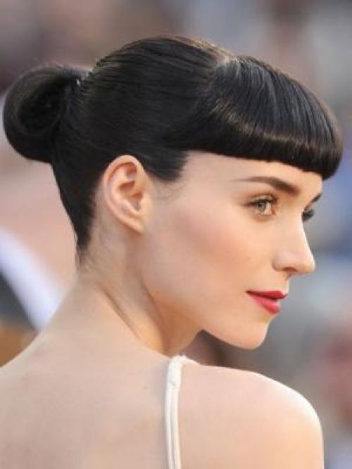 Прическа 'ракушка': как Георгий Кот вдохнул новую жизнь в классический стиль 12 Прическа 'ракушка': как Георгий Кот вдохнул новую жизнь в классический стиль 12