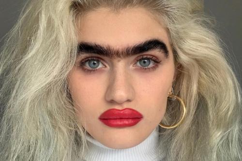 Секреты быстрого отрастания бровей: как сделать брови гуще за ночь 05