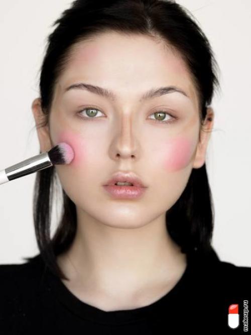 Как выбрать румяна для брюнеток. Белоснежкам посвящается: какие румяна подойдут для светлой кожи?