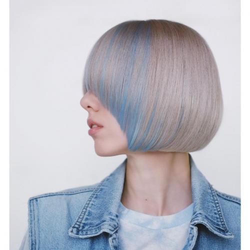 Рваная челка по бокам. Как выглядит удлиненная по бокам челка?