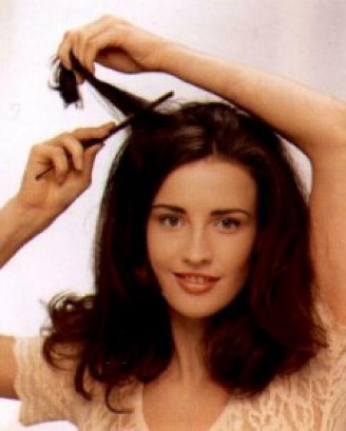 Как сделать французский пучок: пошаговая инструкция 22 Как сделать французский пучок: пошаговая инструкция 22