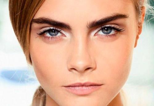 Секреты быстрого роста густых и широких бровей 10