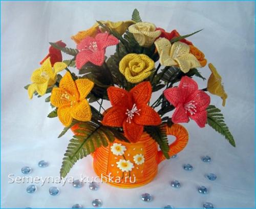 Как связать крючком 7 великолепных цветов.. (что можно украсить цветами крючком)