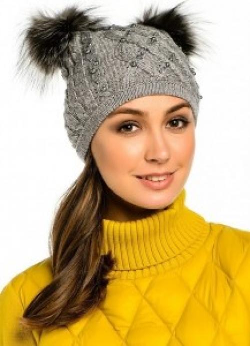 Как украсить вязаную шапку для женщины своими руками. Как украсить вязаную шапку своими руками с крупными стразами 31